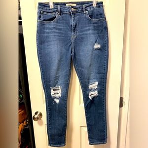 Levi’s High Rise Skinny Jeans